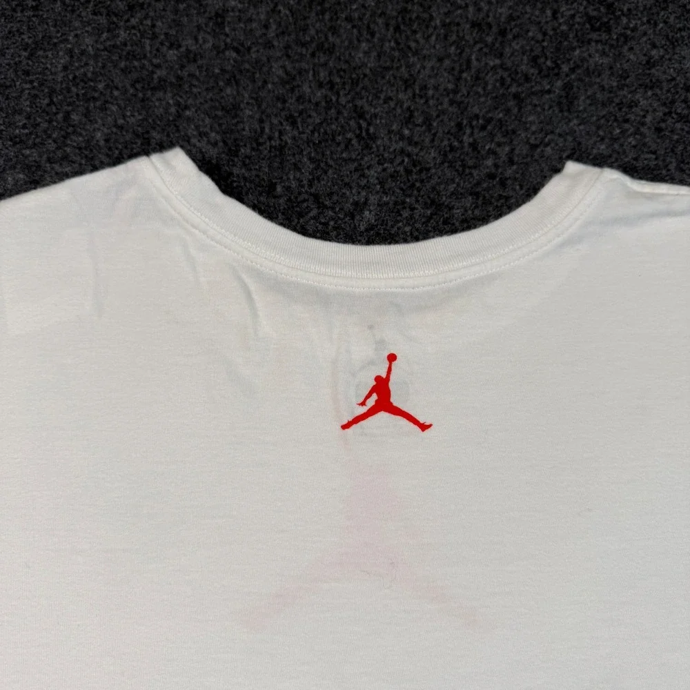 Jordan Mens New York City Skyline Jumpman Graphic T-Shirt White Large L